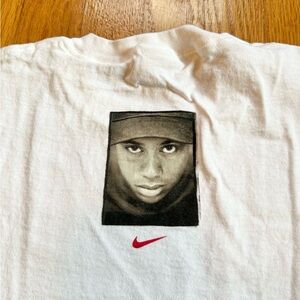 Vintage 90s Nike Tiger Woods Golf T-Shirt
Size Medium